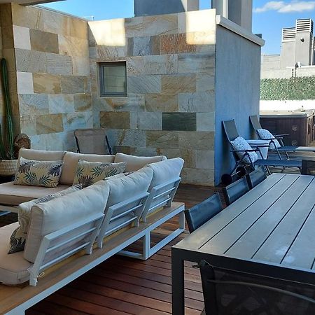 Atico De Lujo Con Jacuzzi Climatizado En Terraza Elche Exterior foto
