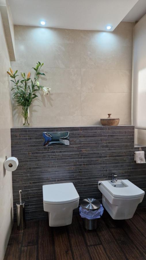 Atico De Lujo Con Jacuzzi Climatizado En Terraza Elche Exterior foto