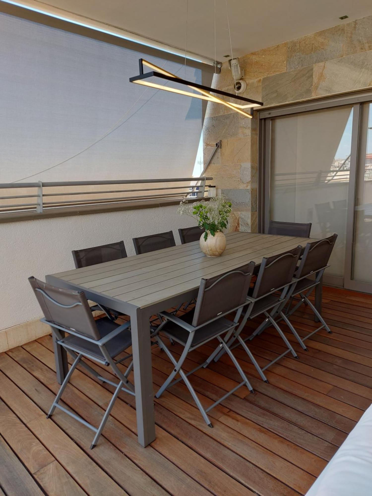 Atico De Lujo Con Jacuzzi Climatizado En Terraza Elche Exterior foto
